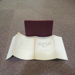 Click for Full Size image: 300 x 300 (50669 bytes)