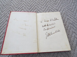 Click for Full Size image: 300 x 225 (40892 bytes)