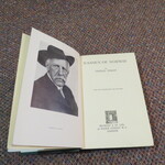 Select for Full Size image: 300 x 300 (47756 bytes)