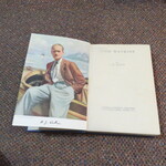 Select for Full Size image: 300 x 300 (50068 bytes)